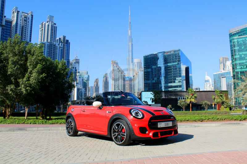 Mini Cooper JCW Full Options 2022 rental dubai